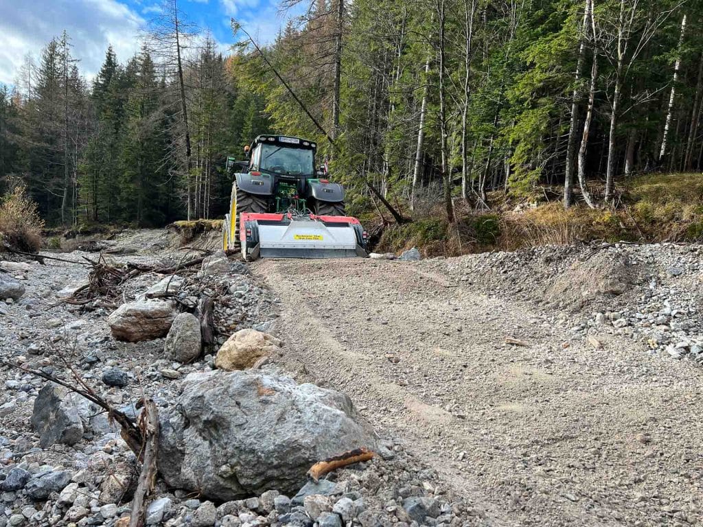PTH Crusher Steinbrecher Wegefräse Straßenfräse Stone Burier